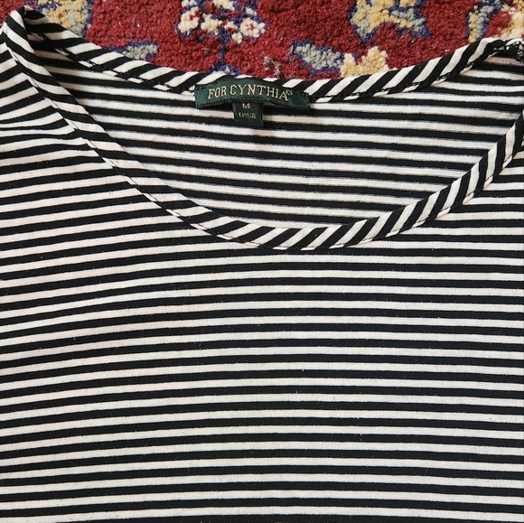 For Cynthia Medium Women's Striped Shirt Black and White - Picture 2 of 2